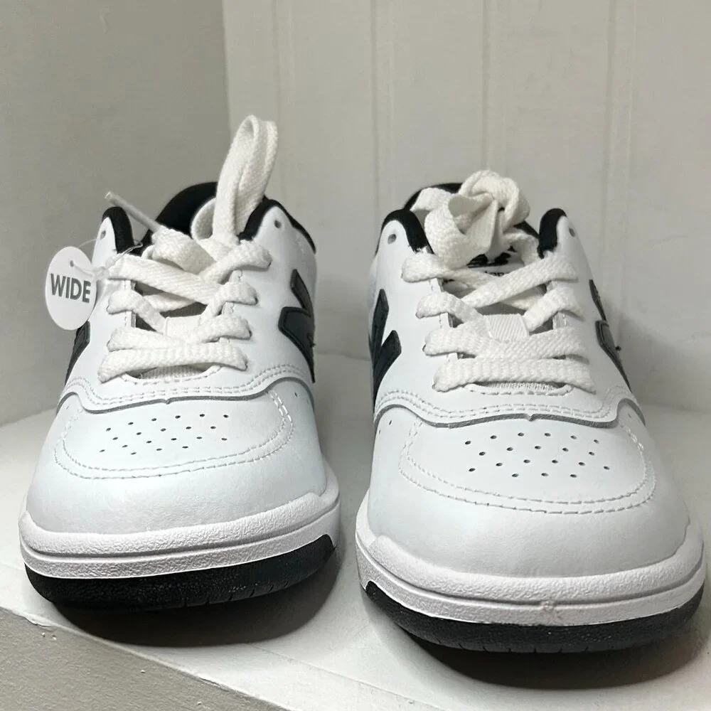 New Balance BB80 Court Sneaker - Kids' in White & Black Size 3W